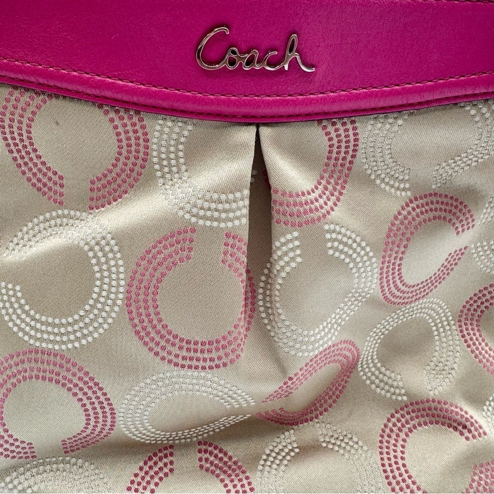 Coach Ashley Signature Op Art Shoulder Bag | Good Used Condition - Picture 7 of 12